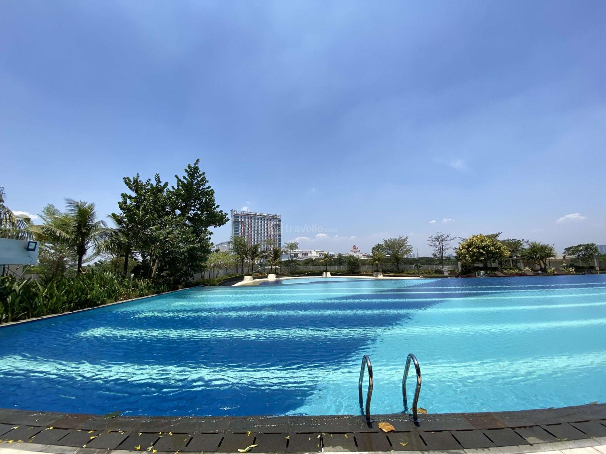 Good Choice And Comfy Springlake Summarecon By Travelio Apartemen